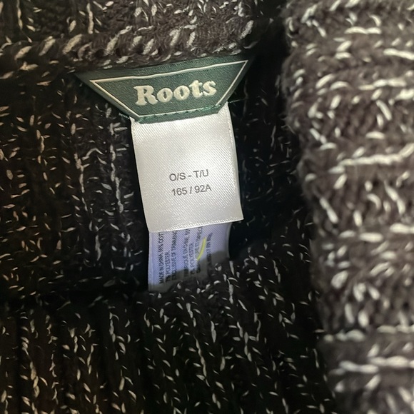 Roots poncho OS - Picture 3 of 4